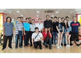 台湾青年创业参访团到跃速参观